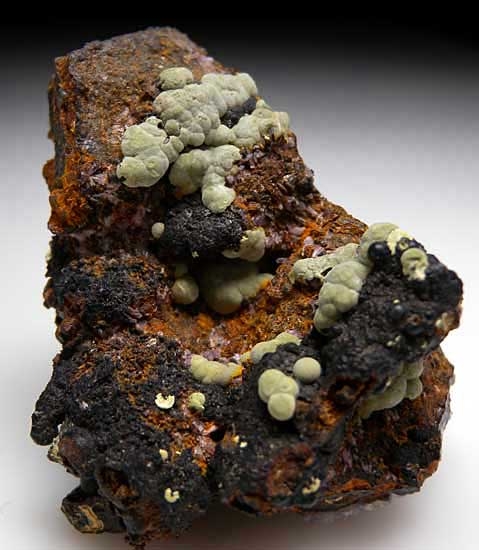 Kidwellite from Polk Co., Arkansas, USA [db_pics/pics/na271a.jpg]