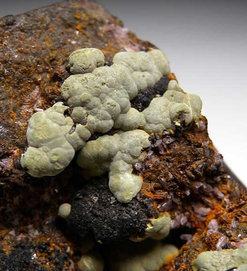 Kidwellite from Polk Co., Arkansas, USA [db_pics/pics/na271c.jpg]