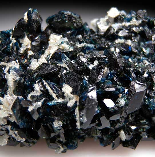 Apatite on Lazulite from Rapid Creek, Yukon Territory, Canada [db_pics/pics/na284b.jpg]