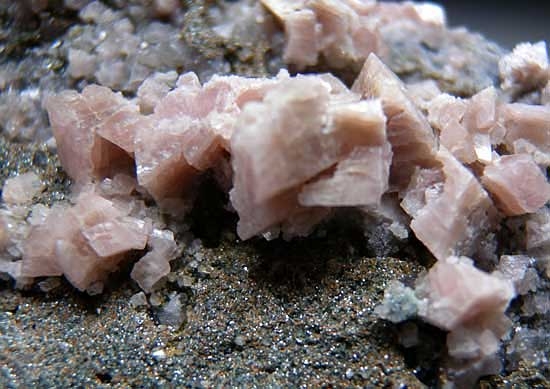 Lawsonite from Mendocino County, California [db_pics/pics/na364c.jpg]