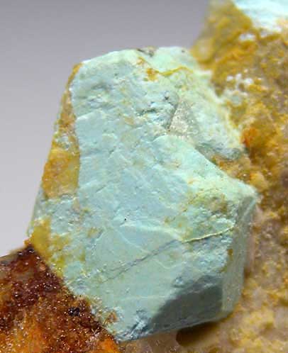 Turquoise after Aquamarine from Apache Canyon Mines, Turquoise Mtns., San Bernadino Co., California [db_pics/pics/na438c.jpg]