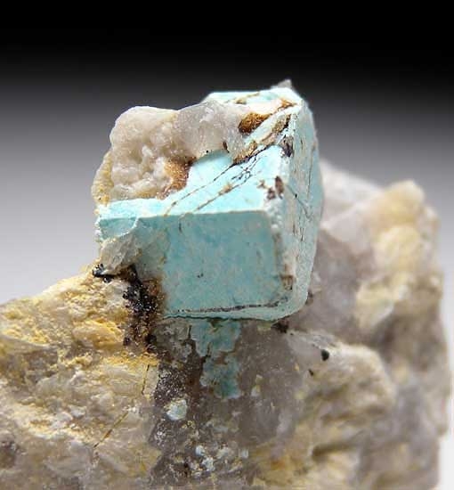 Turquoise after Aquamarine from Apache Canyon Mines, Turquoise Mtns., San Bernadino Co., California [db_pics/pics/na439c.jpg]