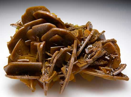 Wulfenite from Glove Mine, near Amado, Santa Cruz Co., Arizona [db_pics/pics/na441a.jpg]