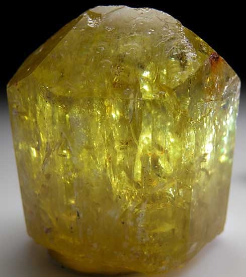 Apatite from Cerro de Mercado, Durango, Mexico [db_pics/pics/na528b.jpg]