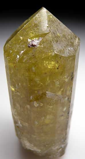 Apatite from Cerro de Mercado, Durango, Mexico [db_pics/pics/na529b.jpg]