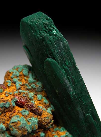 Malachite after Azurite from Campbell Shaft, Bisbee, Cochise Co., Arizona [db_pics/pics/na634c.jpg]