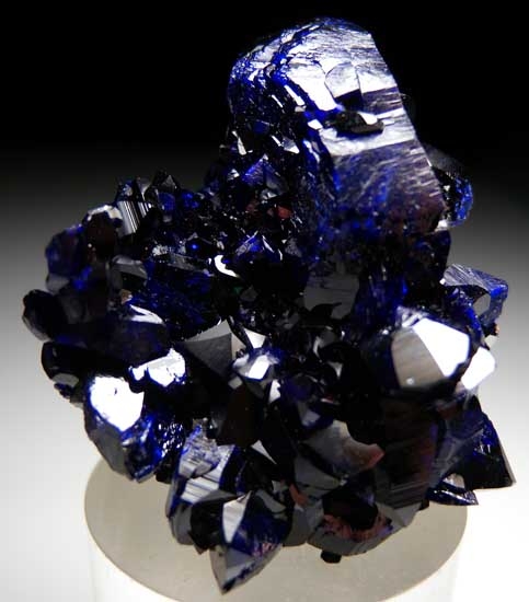 Azurite from Milpillas Mine, Cananea, Sonora, Mexico [db_pics/pics/na956a.jpg]