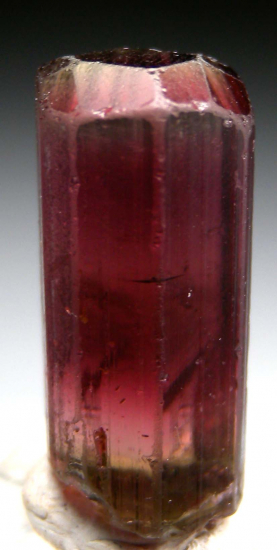 Tourmaline from Ofiki, Atisbo, Oyo, Nigeria [db_pics/pics/p105a.jpg]