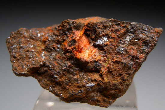 Ludlockite from Mina Oujela, Mappimi, Durango, Mexico [db_pics/pics/p114a.jpg]