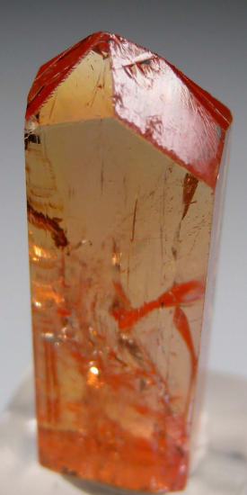 Topaz from Ouro Preto, Minas Gerais, Brazil [db_pics/pics/p170c.jpg]