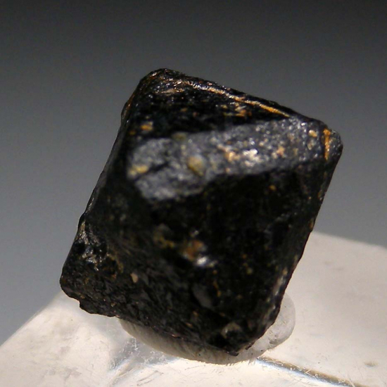 Chromite from Hangha, Kenema District, Eastern Province, Sierra Leone [db_pics/pics/p260b.jpg]