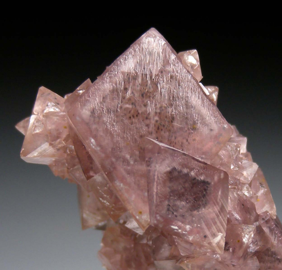 Cobaltian Smithsonite from Tsumeb, Namibia [db_pics/pics/p268c.jpg]