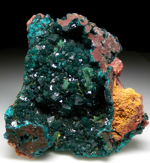 Dioptase with Malachite from Kapata Mine, Kolwezi, Lualaba, DR Congo [db_pics/pics/p285a.jpg]