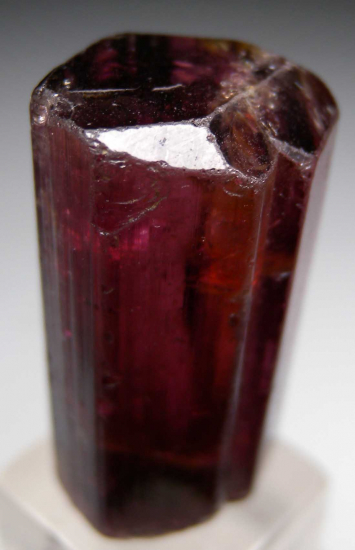 Tourmaline from Ofiki, Oyo State, Nigeria [db_pics/pics/p286a.jpg]