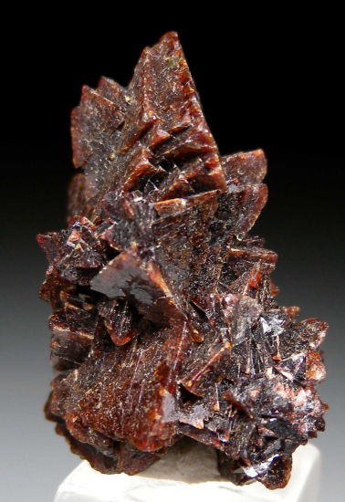 Helvite from Huanggang Fe-Sn deposit, Hexigten Banner, Chifeng City, Inner Mongolia, China [db_pics/pics/p291c.jpg]