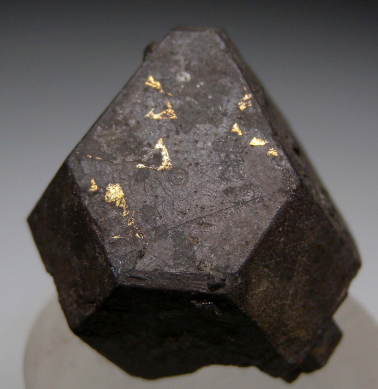 Pyrite on Alabandite from Merelani Hills, Arusha, Tanzania [db_pics/pics/p309a.jpg]