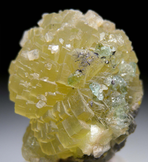 Tsavorite, Calcite on Prehnite from Merelani Hills, Arusha, Tanzania [db_pics/pics/p310d.jpg]