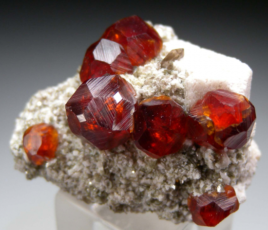 Spessartine from Tongbei, Fujian Prov., China [db_pics/pics/p316d.jpg]