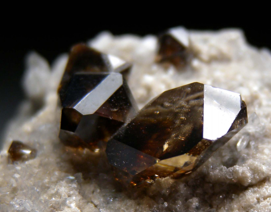 Cassiterite from Amo Tin deposit, Ximeng County, Pu'er, Yunnan, China [db_pics/pics/p320c.jpg]