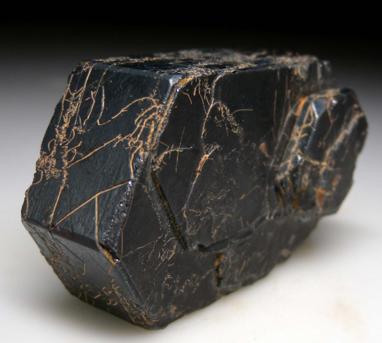 Rutile on Tantalite from Serra das Eguas, Brumado, Bahia, Brazil [db_pics/pics/p327c.jpg]