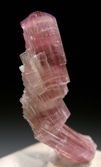 Tourmaline from Himalaya Mine, Mesa Grande, San Diego Co., California, USA [db_pics/pics/p363a.jpg]