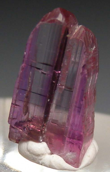 Tanzanite from Merelani Hills, Arusha, Tanzania [db_pics/pics/p405b.jpg]