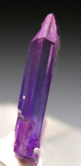 Tanzanite from Merelani Hills, Arusha, Tanzania [db_pics/pics/p428b.jpg]