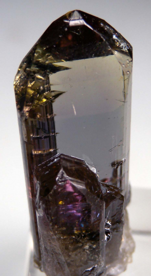 Tanzanite from Merelani Hills, Arusha, Tanzania [db_pics/pics/p430d.jpg]