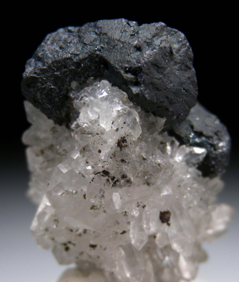 Bornite from Dzhezkazgan, Karaganda Region, Kazakhstan [db_pics/pics/p446b.jpg]