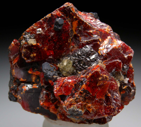 Alabandite on Wurtzite from Merelani Hills, Arusha, Tanzania [db_pics/pics/p469a.jpg]