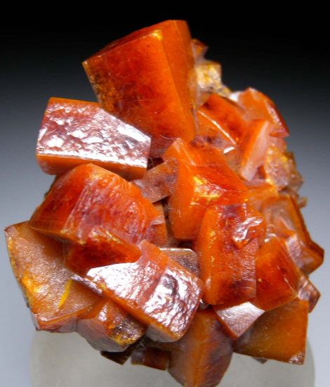 Wulfenite from Los Lamentos, Chihuahua, Mexico [db_pics/pics/p533b.jpg]