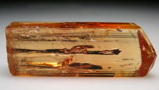 Topaz from Ouro Preto, Minas Gerais, Brazil [db_pics/pics/p555d.jpg]