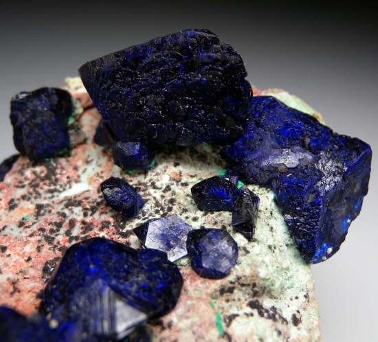 Azurite with Malachite from Milpillas Mine, Cuitaca, Sonora, Mexico [db_pics/pics/p564c.jpg]