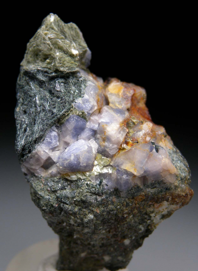 Lawsonite from Reed Station, Tiburon, Marin Co., California, USA [db_pics/pics/p568a.jpg]