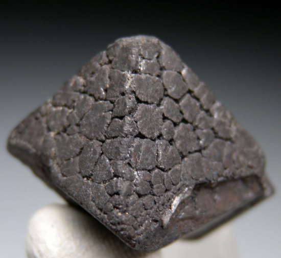 Alabandite from Merelani Hills, Arusha, Tanzania [db_pics/pics/p574d.jpg]