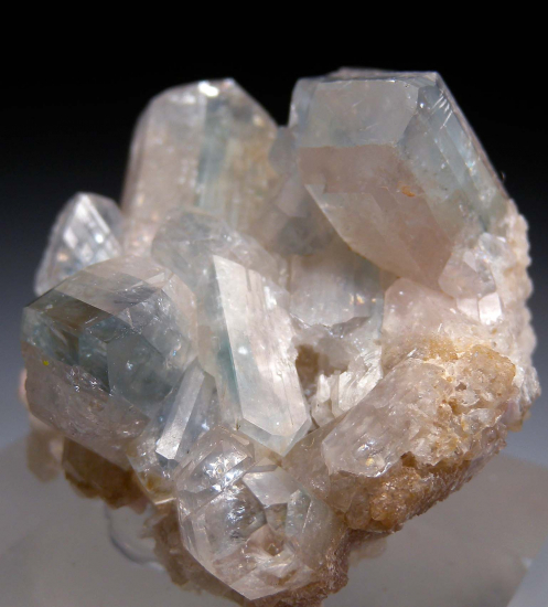 Euclase from Alto do Giz Pegmatite, Equador, Rio Grande do Norte, Brazil [db_pics/pics/p712d.jpg]