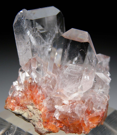 Celestite from Beineu-Kyr, Tuarkyr Mountains, Geok Tepe, Ahal Province, Turkmenistan [db_pics/pics/p715a.jpg]