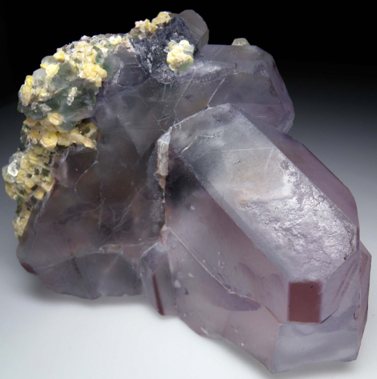 Fluorite, Schorl, Muscovite from Erongo Mtns., Namibia [db_pics/pics/p727b.jpg]