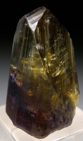 Tanzanite (bi-color) from Merelani Hills, Arusha, Tanzania [db_pics/pics/p733b.jpg]