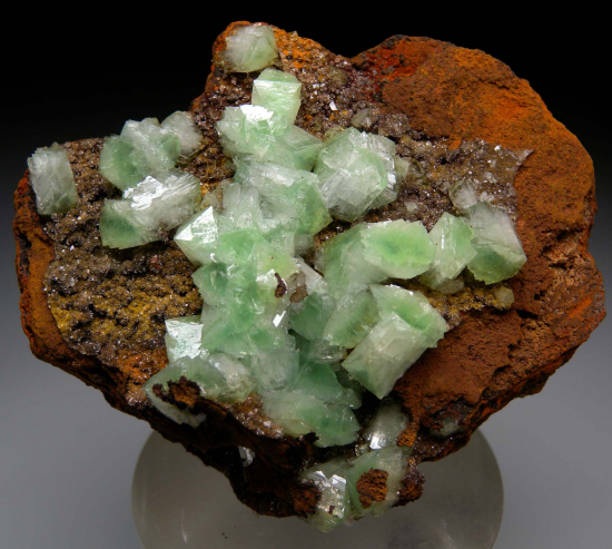 Cuprian Adamite from Mina Oujela, Mapimi, Durango, Mexico [db_pics/pics/p763a.jpg]
