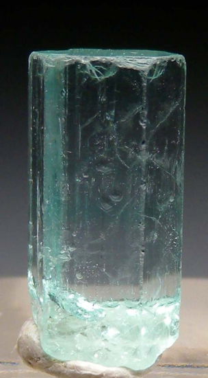 Emerald from Nasarawa Egon, Nasarawa, Nigeria [db_pics/pics/p790a.jpg]