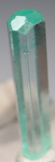 Emerald from Nasarawa Egon, Nasarawa, Nigeria [db_pics/pics/p800b.jpg]