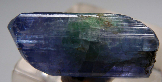 Tanzanite (DT) from Merelani Hills, Arusha, Tanzania [db_pics/pics/p847a.jpg]