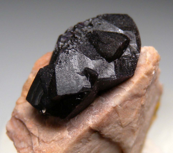 Fluorite from Volyn deposit, Zhytomyr Oblast, Ukraine [db_pics/pics/p887c.jpg]