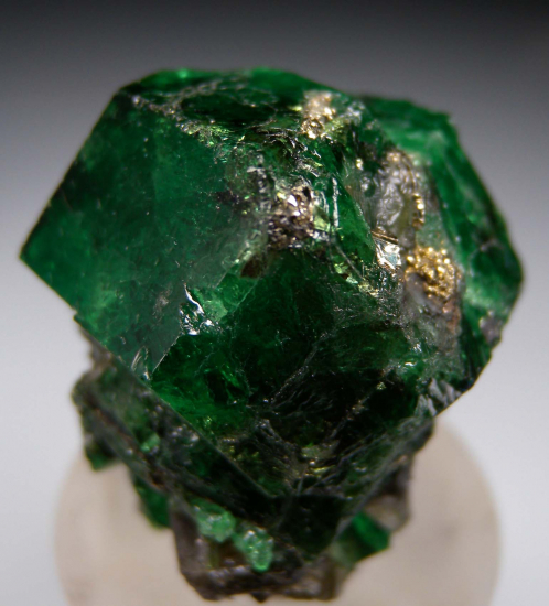 Tsavorite from Merelani Hills, Arusha, Tanzania [db_pics/pics/p927b.jpg]