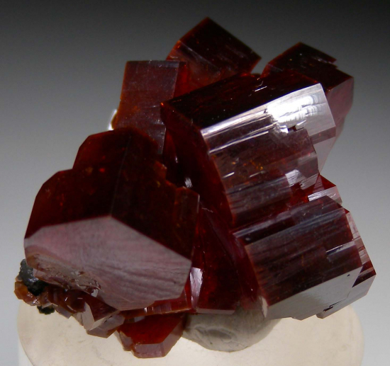 Vanadinite from Mibladen, Morocco [db_pics/pics/p988b.jpg]