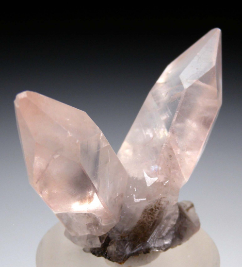 Calcite from Bigrigg Mine, Egremont, Cumberland, England [db_pics/pics/r125c.jpg]