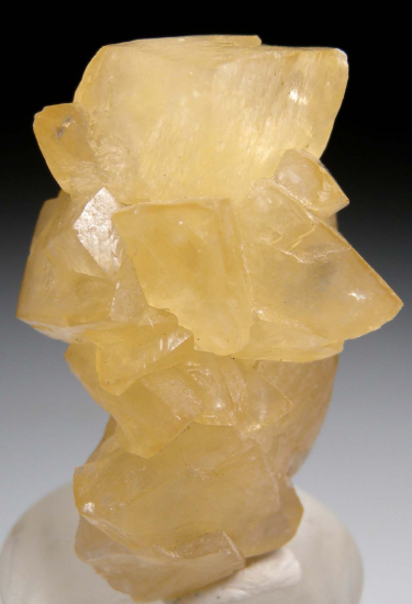 Calcite from Newport Quarry, Newport, Monroe County, Michigan, USA [db_pics/pics/r147a.jpg]