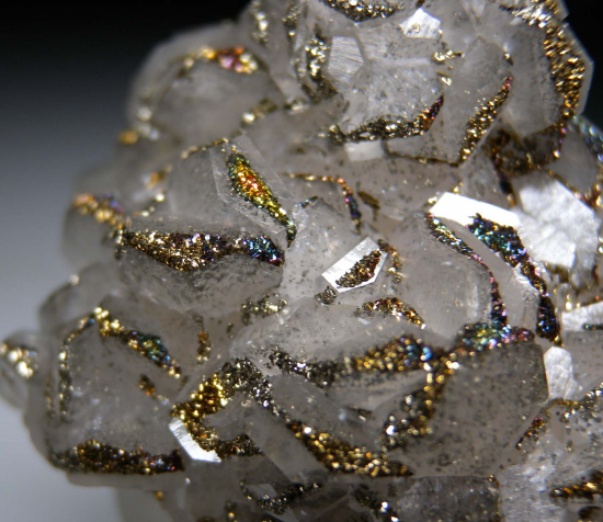 Pyrite on Calcite from Dal'negorsk, Russia [db_pics/pics/r149e.jpg]