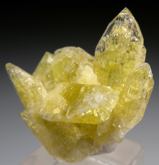 Brazilianite from Brazil [db_pics/pics/r192c.jpg]
